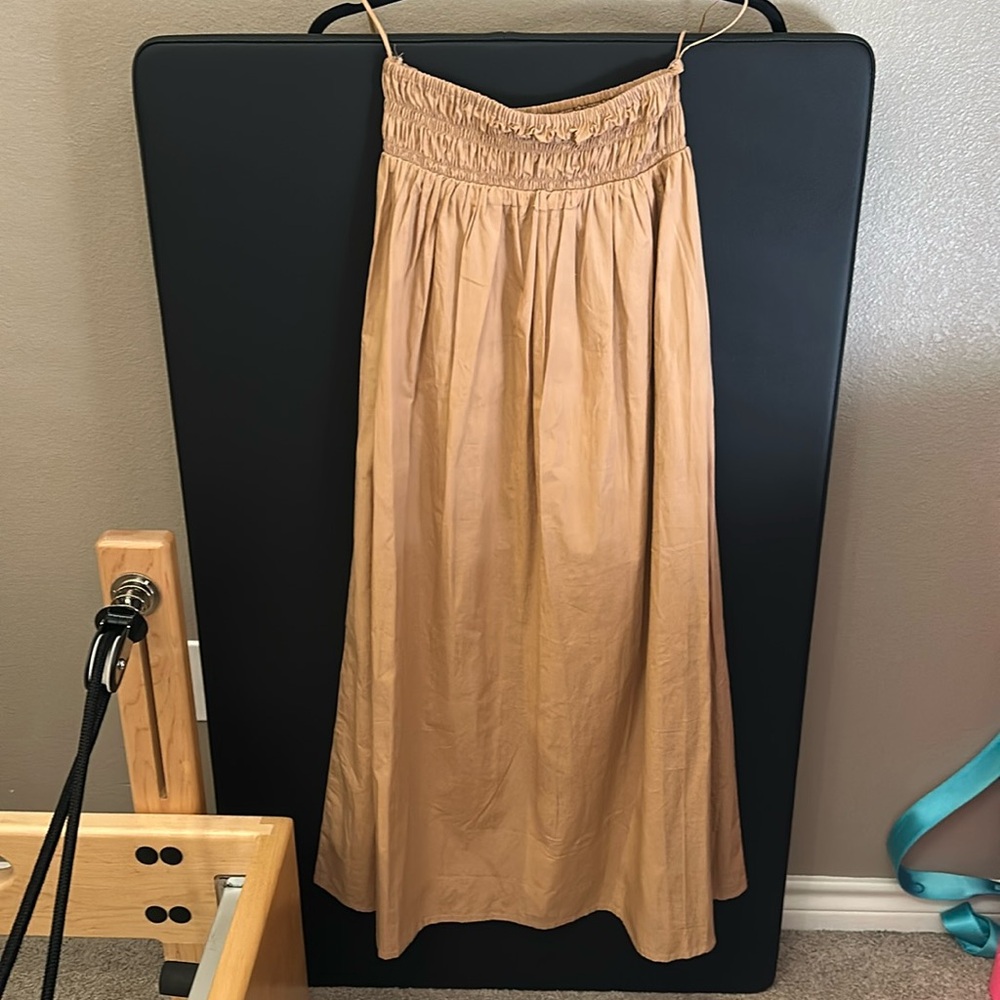 New! FAITHFUL THE BRAND ‘Kiera’ Midi Skirt (ALSO HAVE MATCHING TOP)